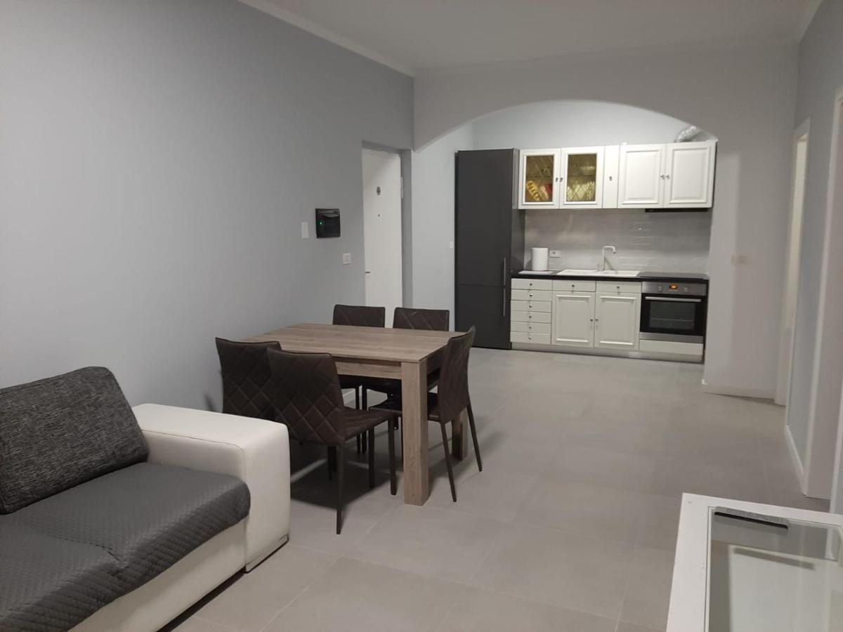Junik Apartment 奥里库姆 外观 照片